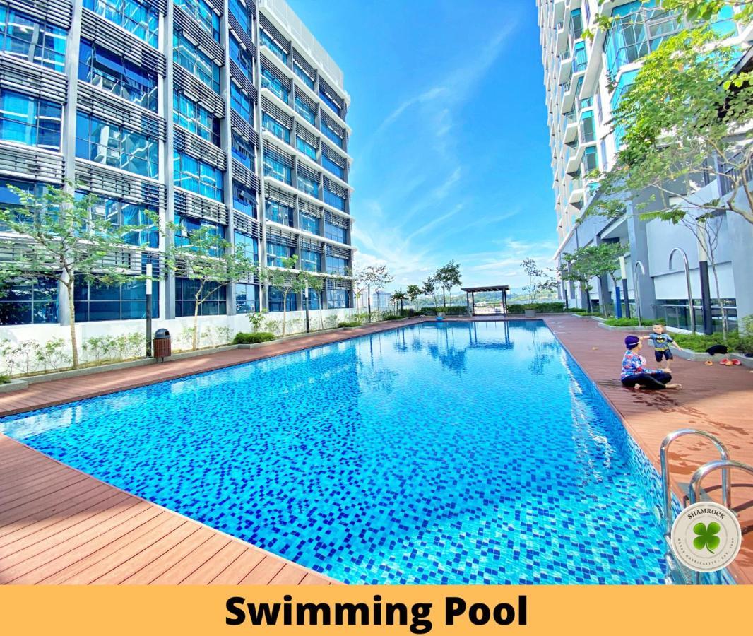Pacific Tower Petaling Jaya By Shamrock Aparthotel ภายนอก รูปภาพ